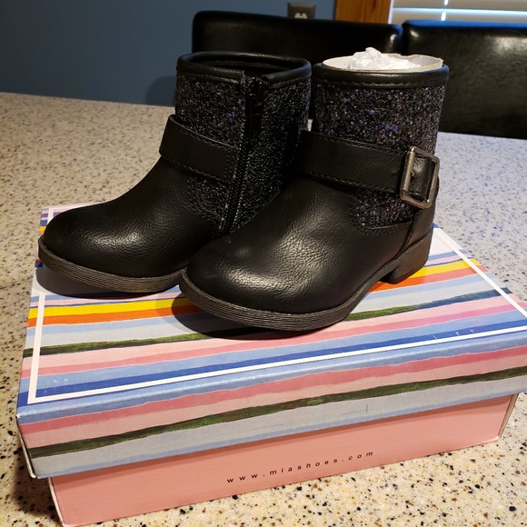 mini mia shoes